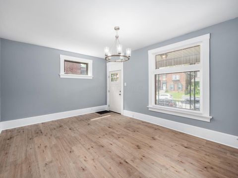 Tiny photo for 838 S Ohio Avenue, Columbus, OH 43206 (MLS # 226013991)