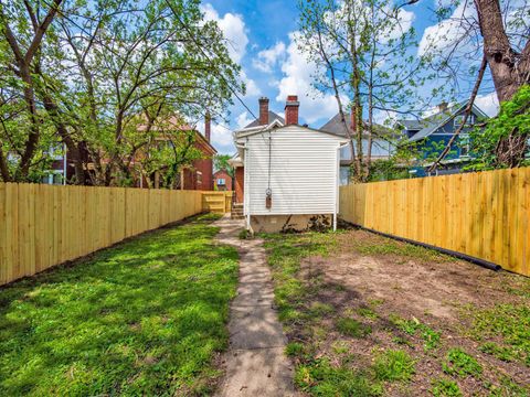 Tiny photo for 838 S Ohio Avenue, Columbus, OH 43206 (MLS # 226013991)