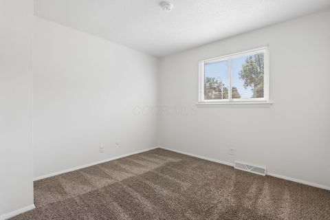 Tiny photo for 4838 Refugee Road, Columbus, OH 43232 (MLS # 226024509)