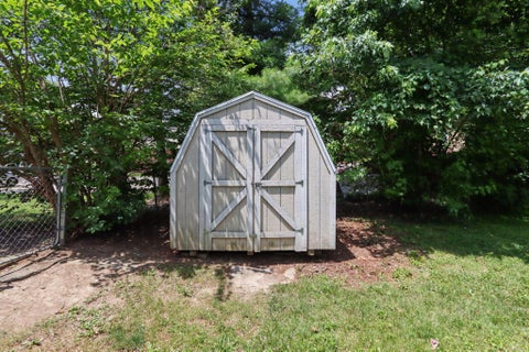 Tiny photo for 4838 Refugee Road, Columbus, OH 43232 (MLS # 226024509)