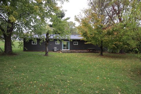 Tiny photo for 2575 Staunton Sugar Grove Road, Washington Court House, OH 43160 (MLS # 225041037)