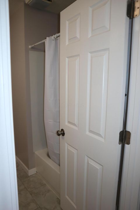 Tiny photo for 2575 Staunton Sugar Grove Road, Washington Court House, OH 43160 (MLS # 225041037)