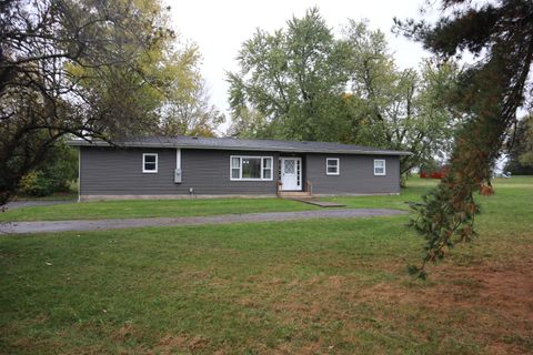 Tiny photo for 2575 Staunton Sugar Grove Road, Washington Court House, OH 43160 (MLS # 225041037)