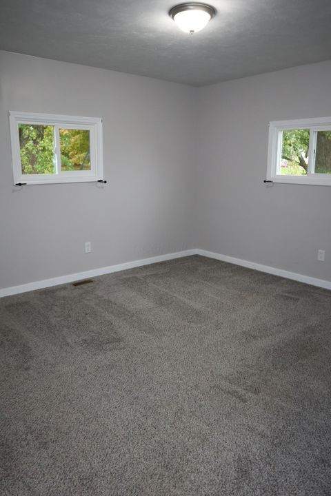 Tiny photo for 2575 Staunton Sugar Grove Road, Washington Court House, OH 43160 (MLS # 225041037)