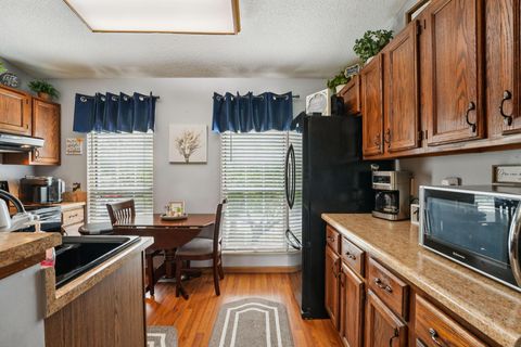 Tiny photo for 3003 Parker Lane, Hilliard, OH 43026 (MLS # 225036549)