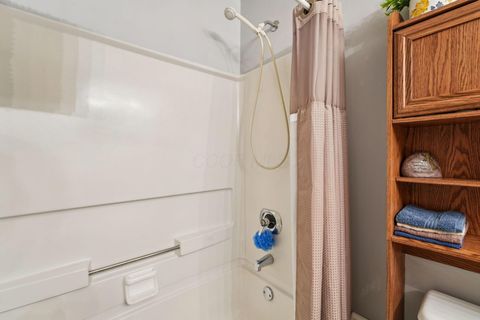 Tiny photo for 3003 Parker Lane, Hilliard, OH 43026 (MLS # 225036549)