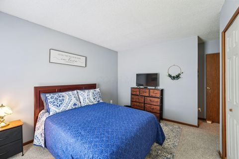 Tiny photo for 3003 Parker Lane, Hilliard, OH 43026 (MLS # 225036549)