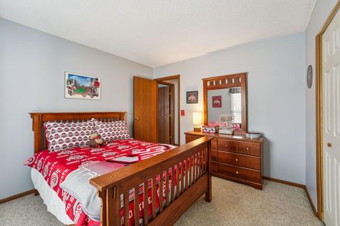 Tiny photo for 3003 Parker Lane, Hilliard, OH 43026 (MLS # 225036549)