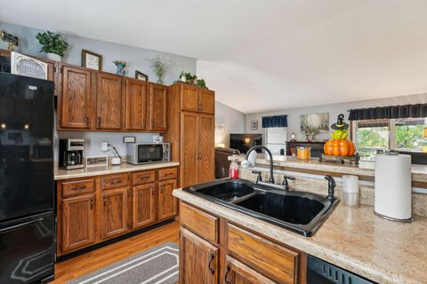 Tiny photo for 3003 Parker Lane, Hilliard, OH 43026 (MLS # 225036549)