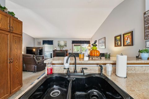 Tiny photo for 3003 Parker Lane, Hilliard, OH 43026 (MLS # 225036549)