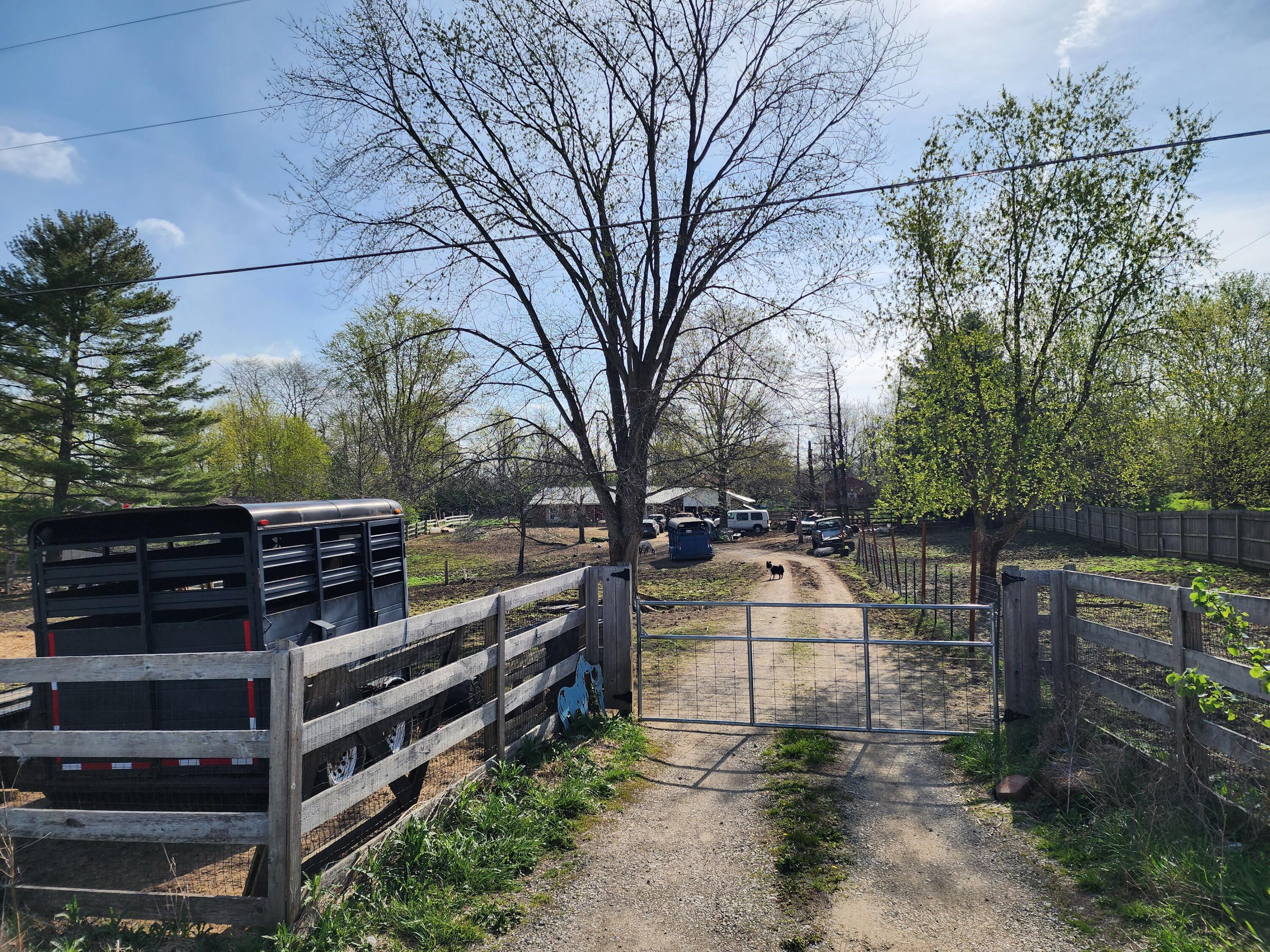5936 Rauch Road, Carroll, Ohio image 3