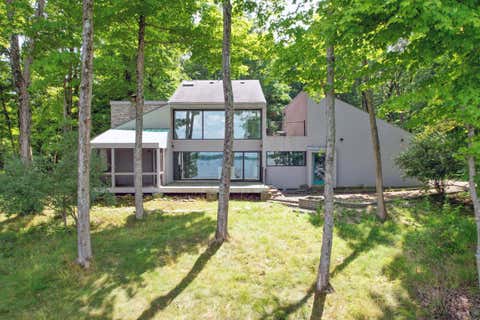 Photo of 8333 W Shore Drive, Westerville, OH 43082 (MLS # 226026604)