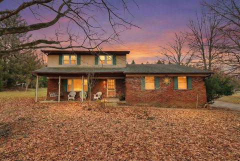 Photo of 6175 Headley Road, Columbus, OH 43230 (MLS # 226001064)