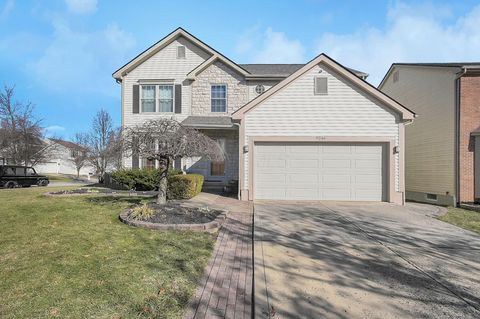 Photo of 9246 Windy Creek Drive, Columbus, OH 43240 (MLS # 226004747)
