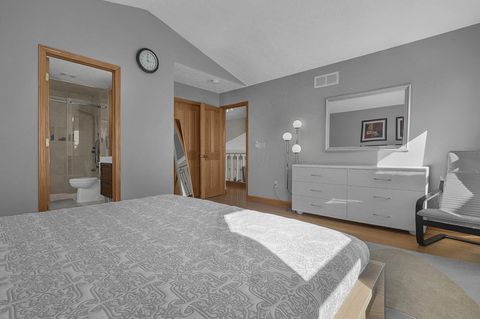 Tiny photo for 9246 Windy Creek Drive, Columbus, OH 43240 (MLS # 226004747)