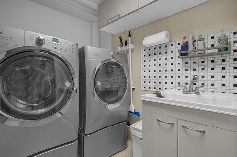 Tiny photo for 9246 Windy Creek Drive, Columbus, OH 43240 (MLS # 226004747)