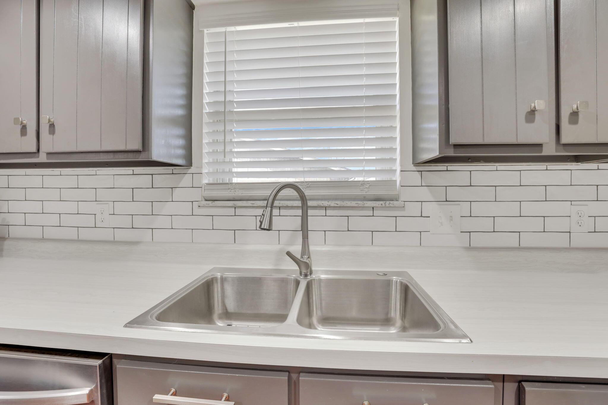 670 Robin Lane, Newark, Ohio image 21