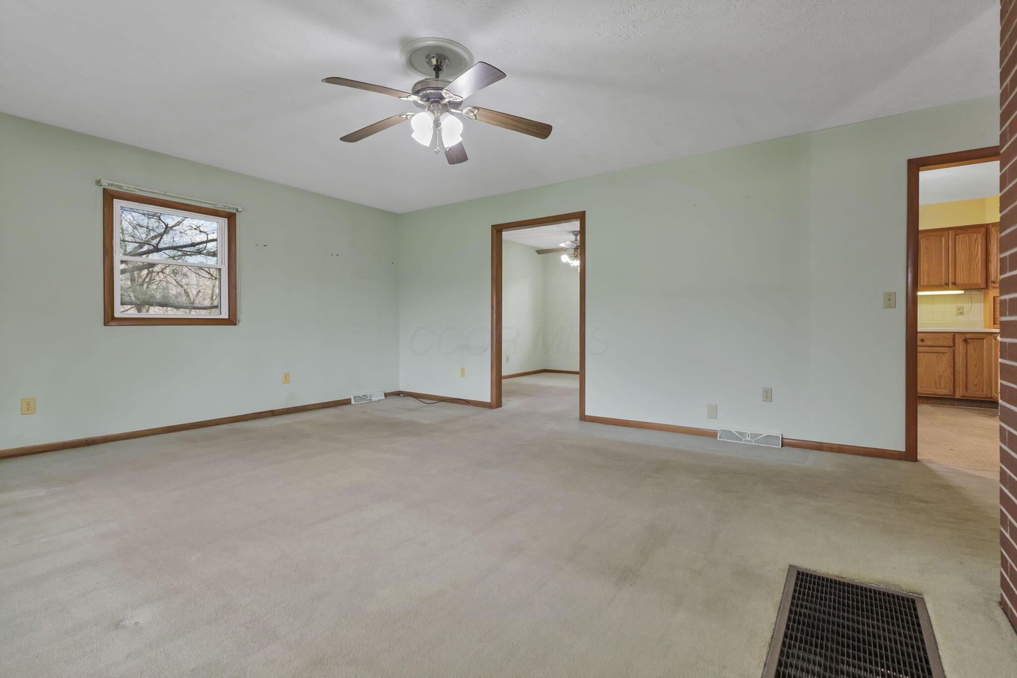 1185 Mcgrery Road, Lancaster, Ohio image 6