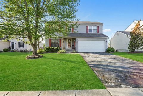 Photo of 1565 Hocking Valley Place, Lancaster, OH 43130 (MLS # 226000438)