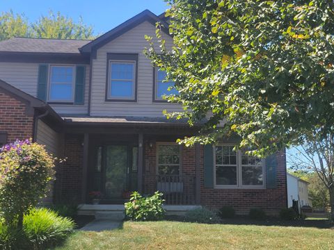 Photo of 859 Mcleod Parc, Pickerington, OH 43147 (MLS # 225039419)