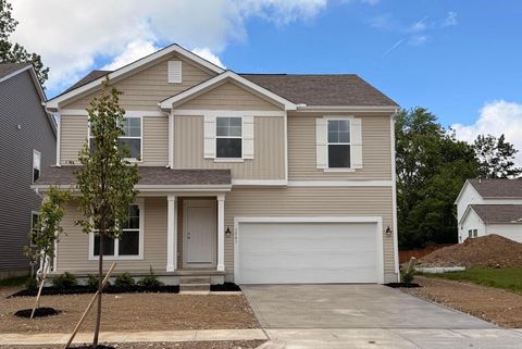Photo of 1561 Boes Court, Columbus, OH 43228 (MLS # 226019273)