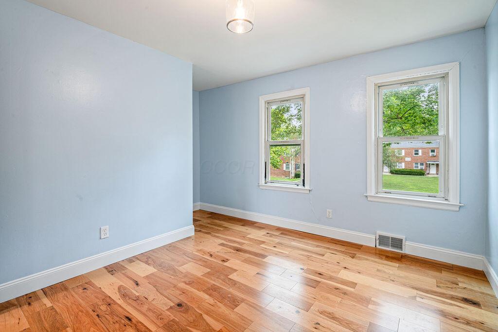 Columbus, Ohio 43204, United States, 3 Bedrooms Bedrooms, ,1 BathroomBathrooms,Residential,Active,197466