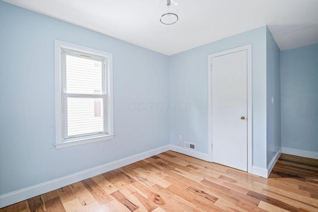 Columbus, Ohio 43204, United States, 3 Bedrooms Bedrooms, ,1 BathroomBathrooms,Residential,Active,197466