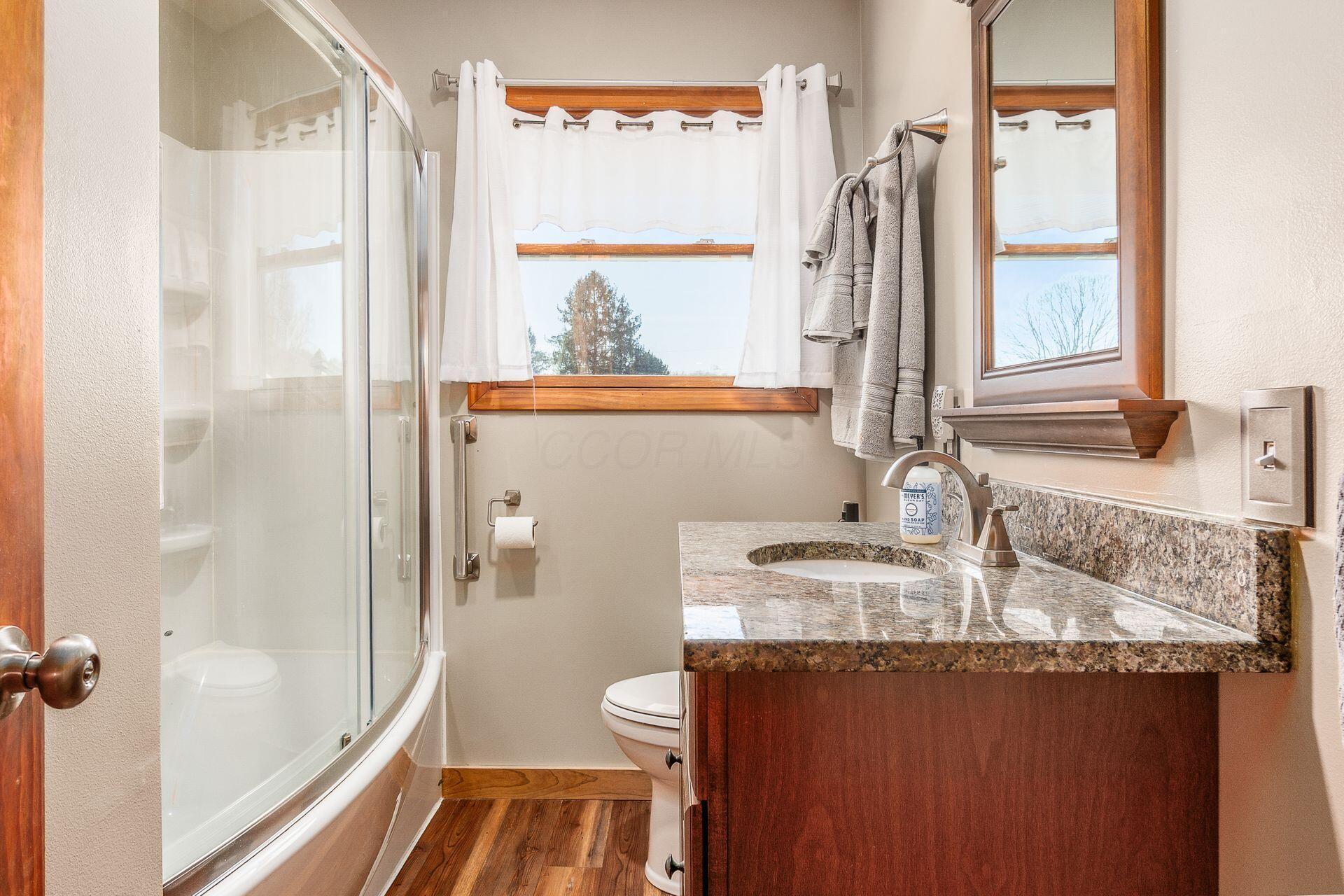 2525 Blue Valley Road, Lancaster, Ohio image 11