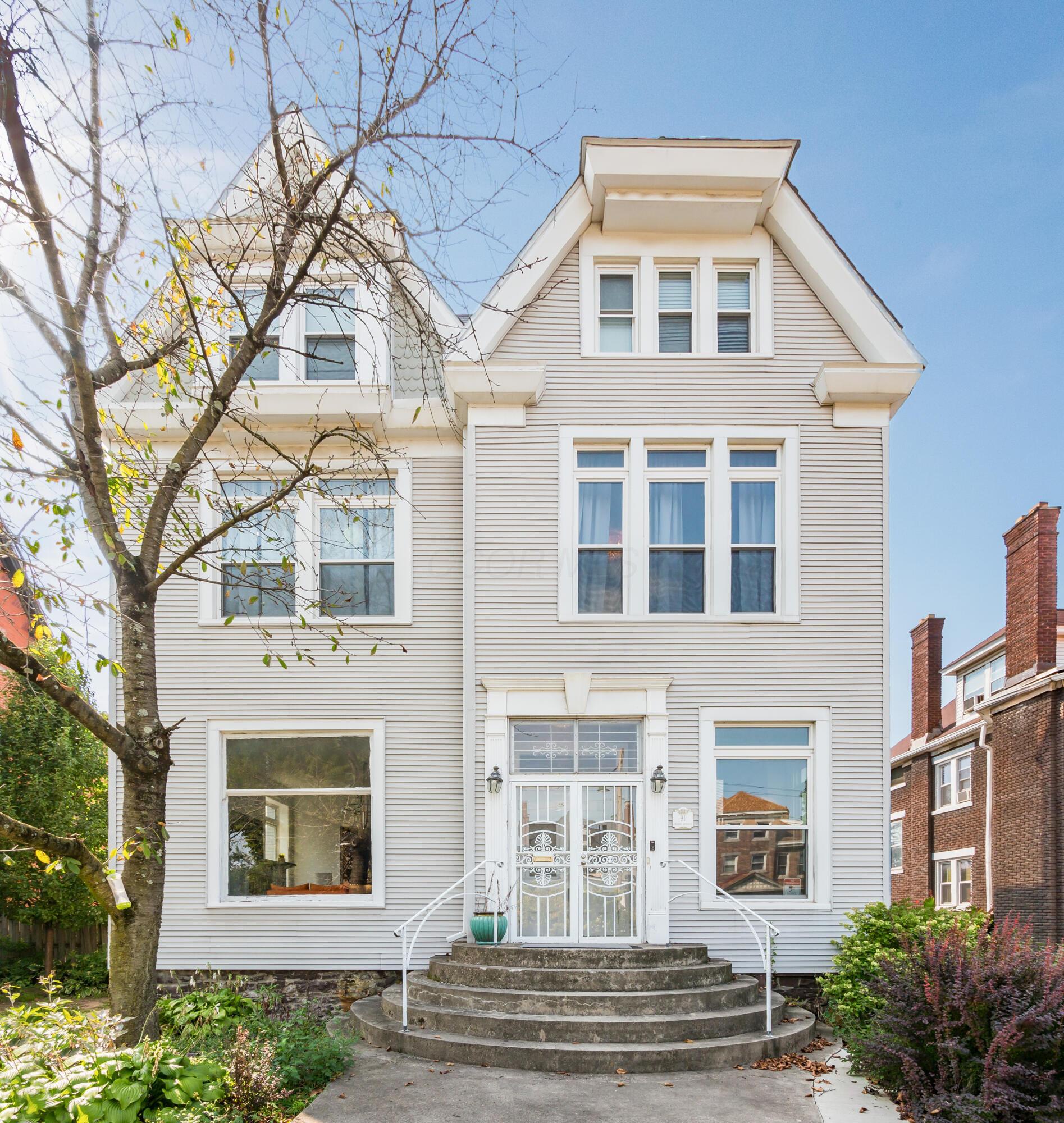 91 Miami Avenue