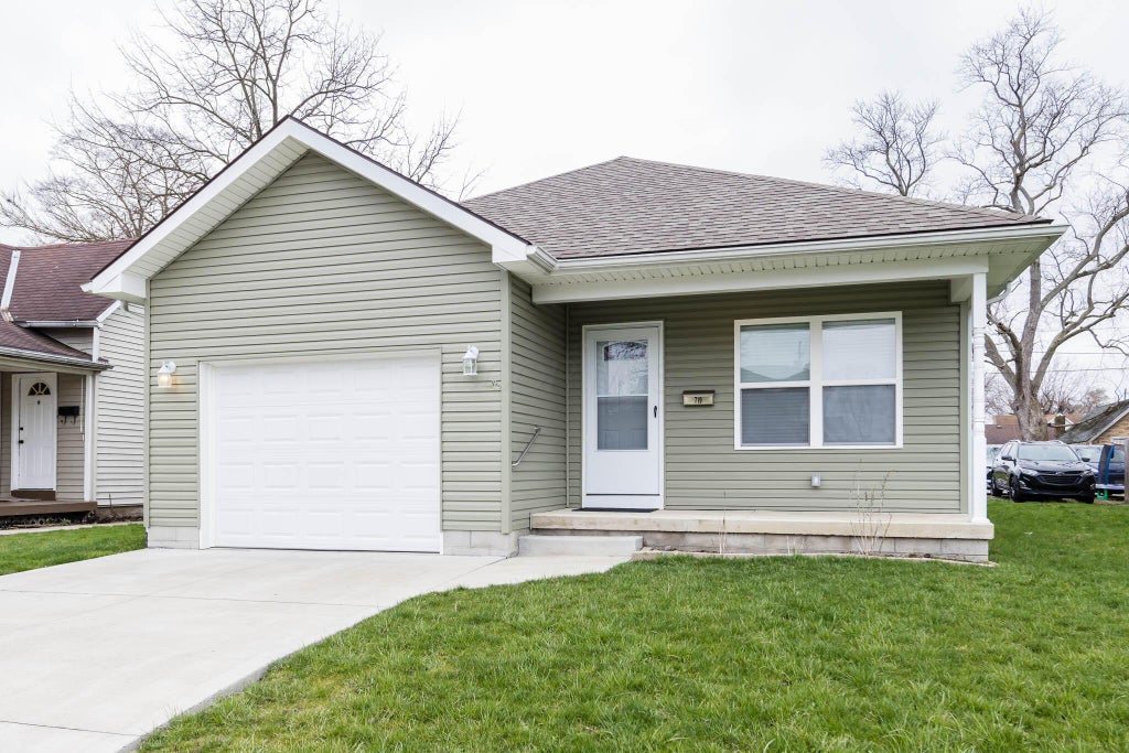 Photo of 719 S Main Street, Washington Court House, OH 43160 (MLS # 226037302)