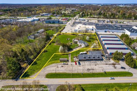 Photo of 1410 Stratford Road, Delaware, OH 43015 (MLS # 225011189)