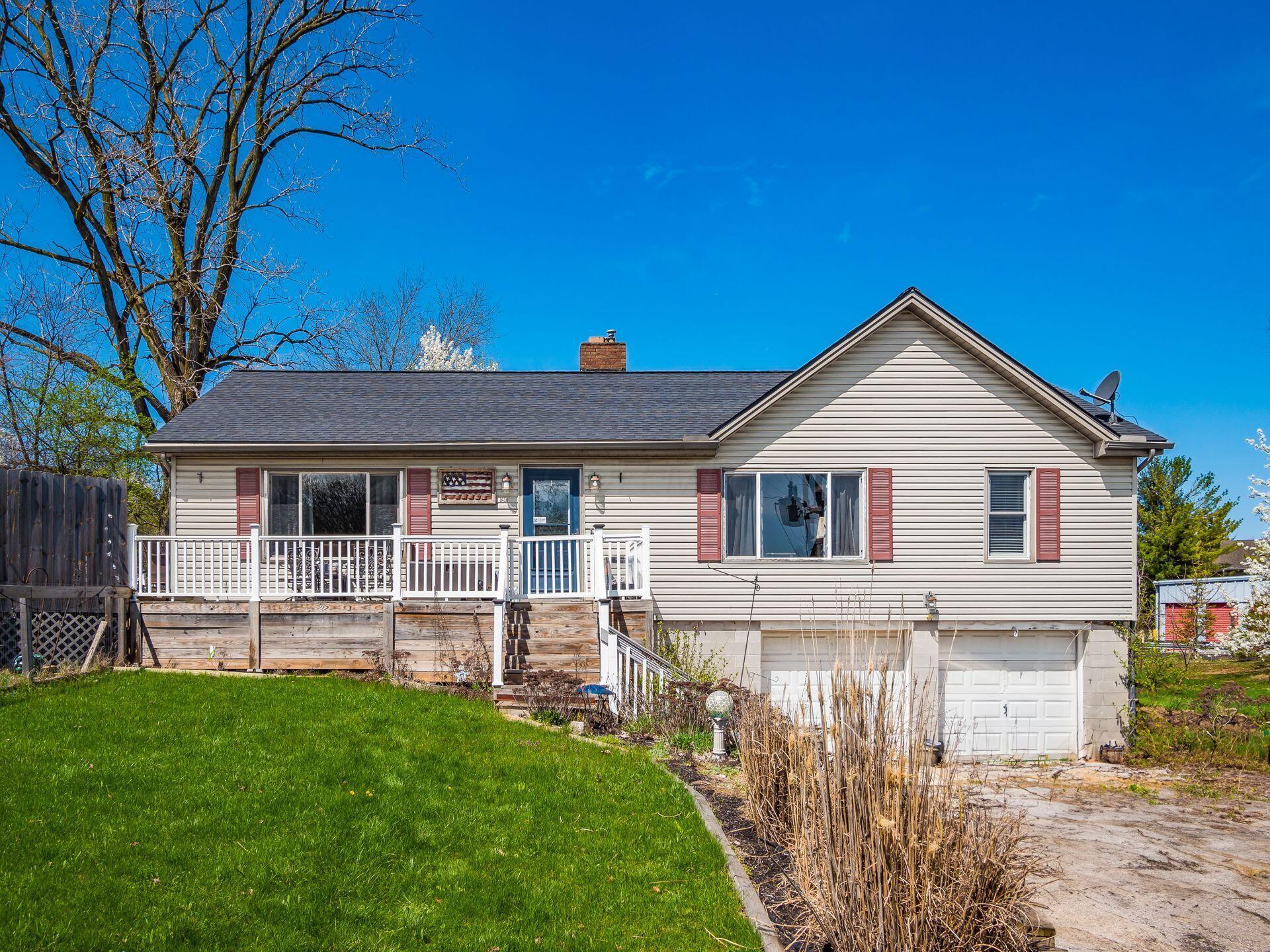 1410 Stratford Road, Delaware, Ohio image 1