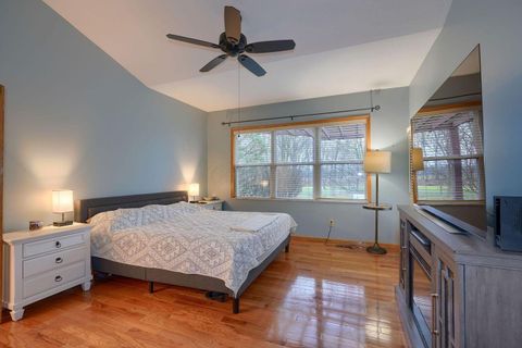 Tiny photo for 680 Covered Bridge Drive, Delaware, OH 43015 (MLS # 226004252)