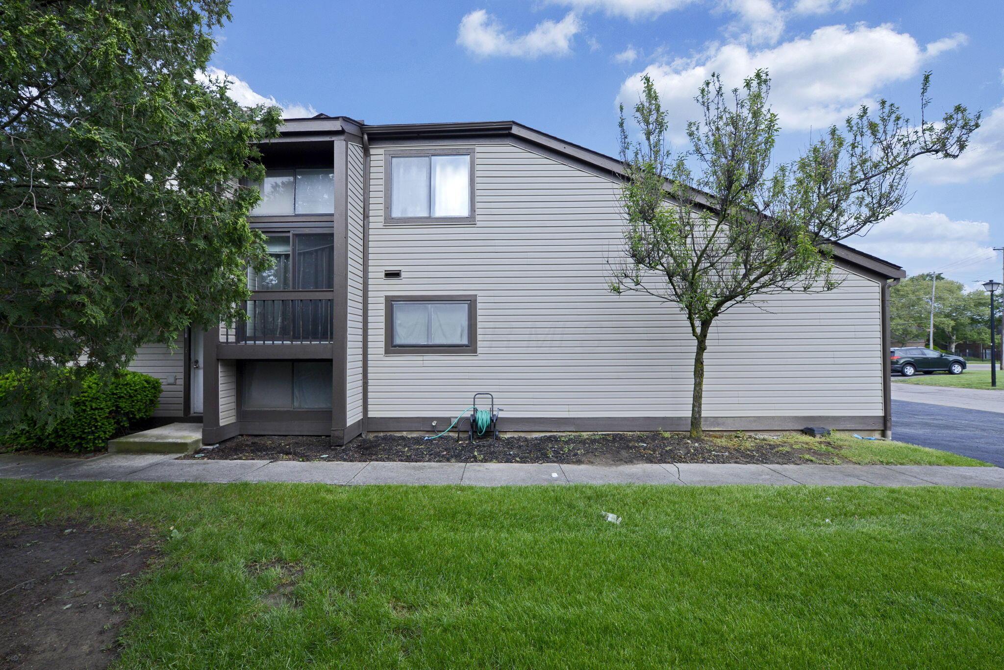 5261 Deignese Place 17A
