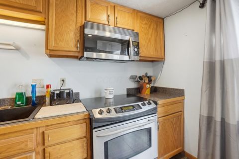 Tiny photo for 508 Carolyn Road, Washington Court House, OH 43160 (MLS # 226000522)