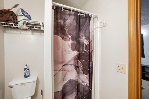 Tiny photo for 508 Carolyn Road, Washington Court House, OH 43160 (MLS # 226000522)