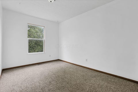 Tiny photo for 504 Bellcrest Court, Pataskala, OH 43062 (MLS # 226035780)