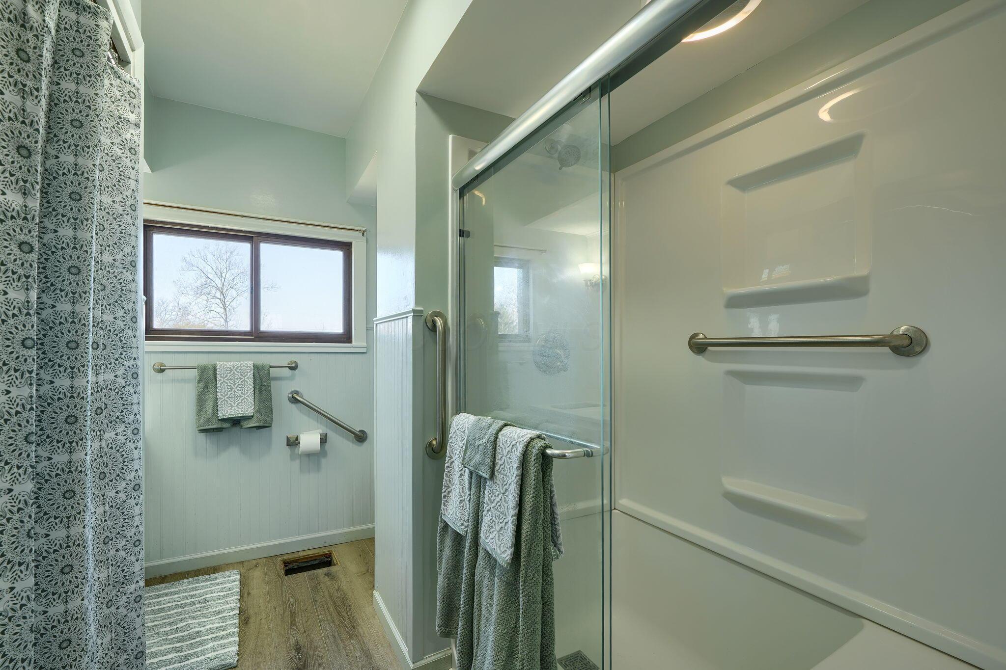 9984 Neiswander Road, Ashville, Ohio image 21