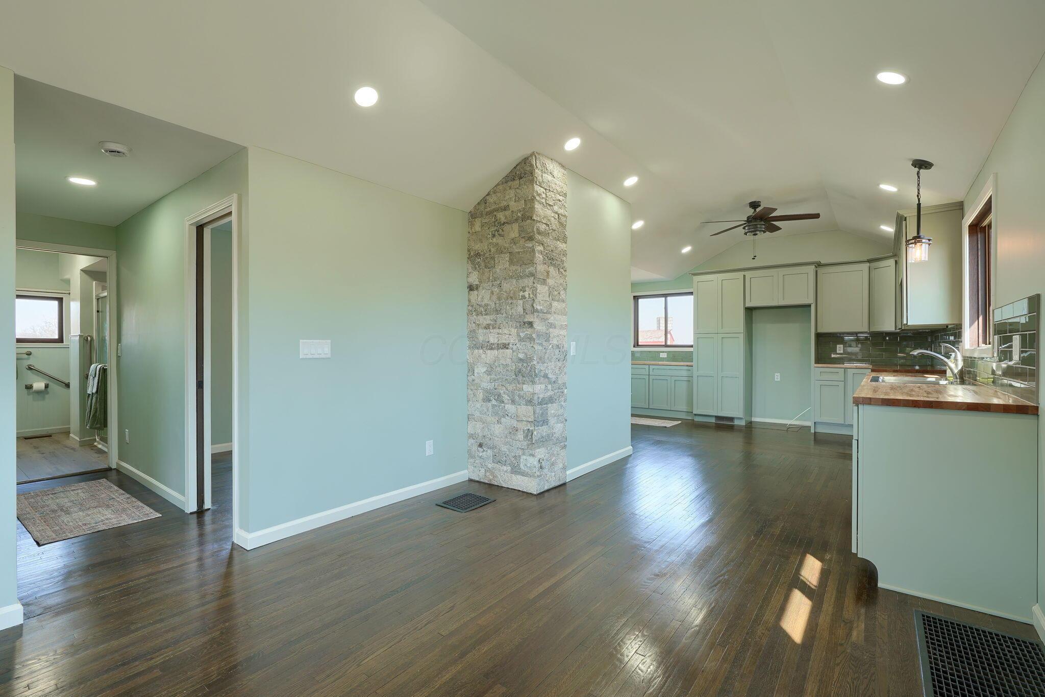 9984 Neiswander Road, Ashville, Ohio image 13
