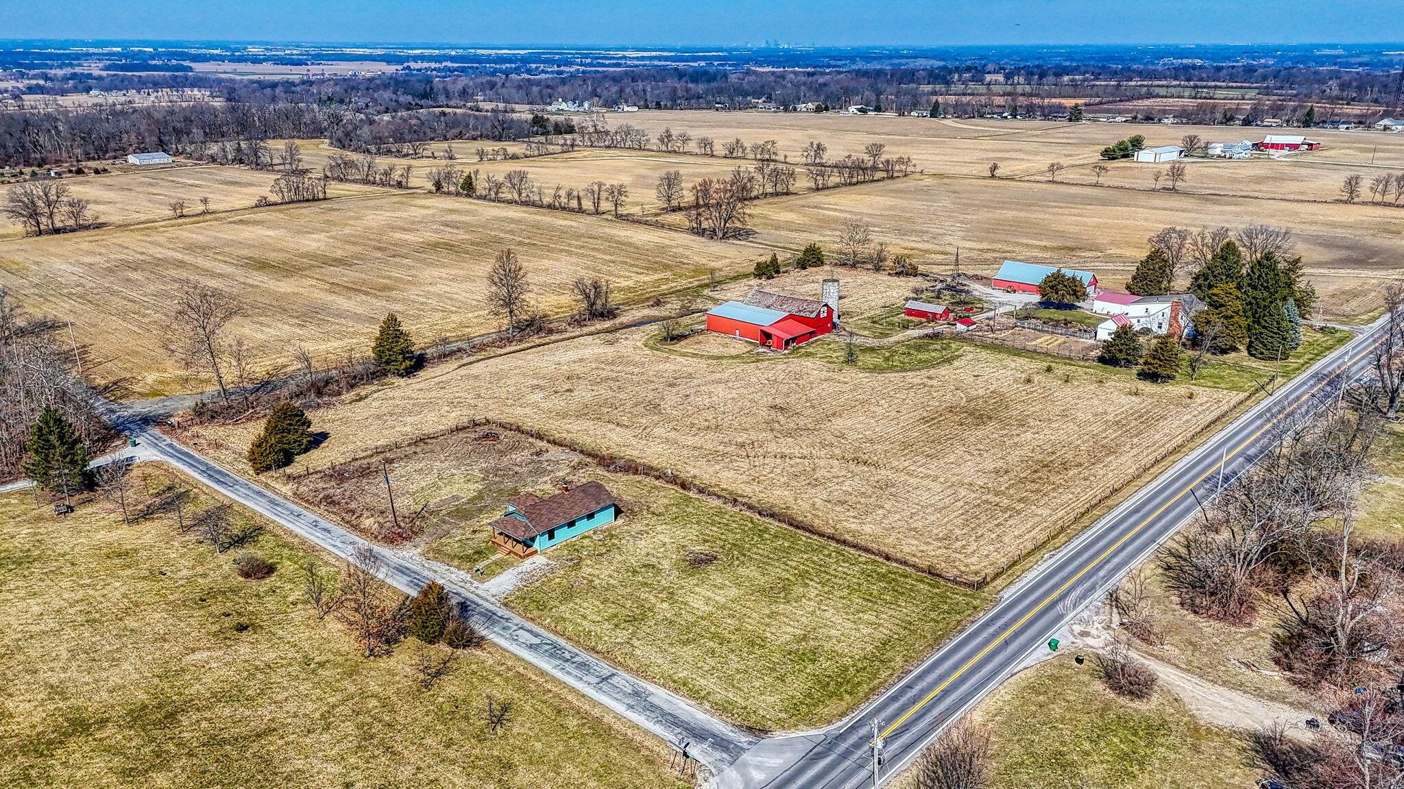 9984 Neiswander Road, Ashville, Ohio image 35