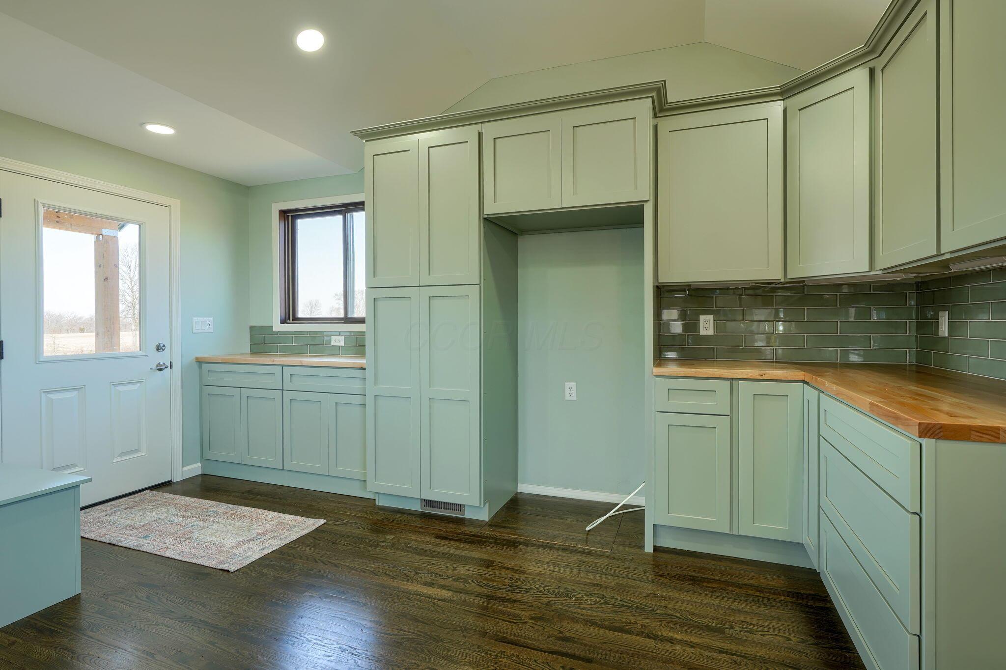 9984 Neiswander Road, Ashville, Ohio image 15