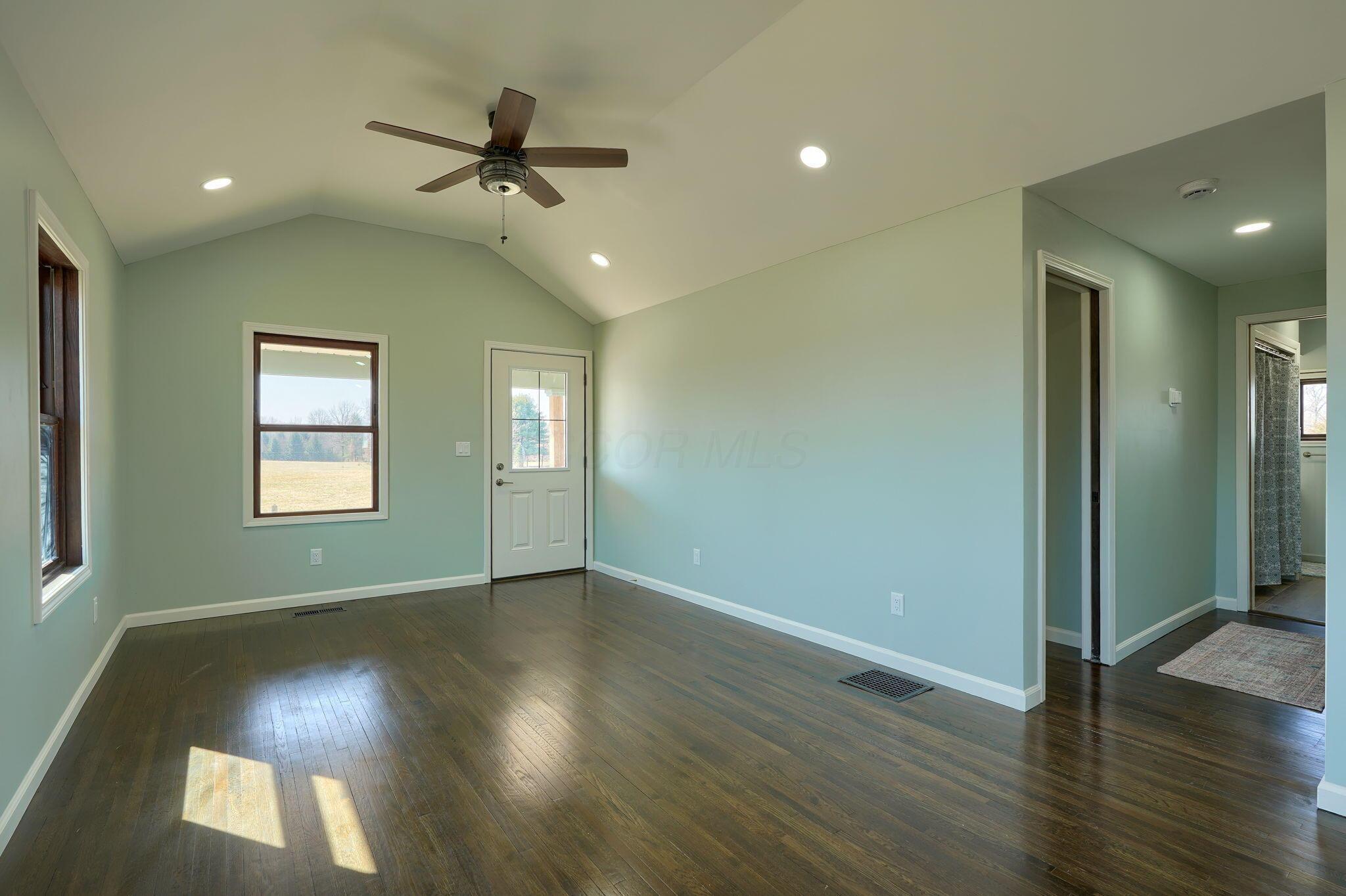 9984 Neiswander Road, Ashville, Ohio image 10