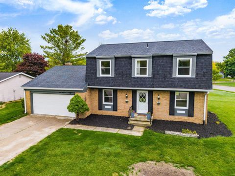 Homes For Sale - 985 Amboise Drive<br/> Marion, OH 43302