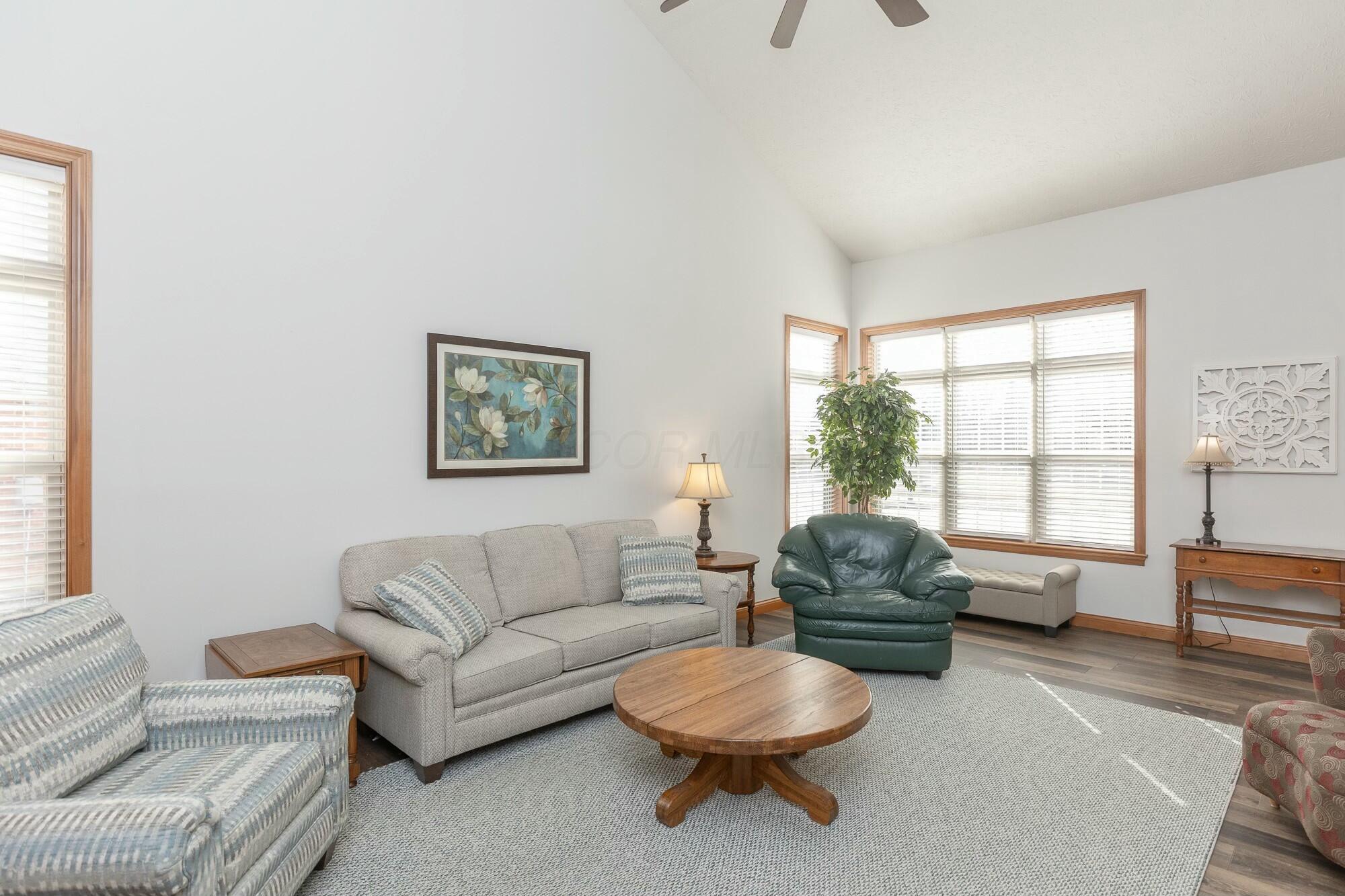 553 Cider Mill Way, Tipp City, Ohio image 6