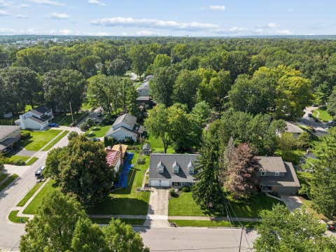 Tiny photo for 261 Northigh Drive, Worthington, OH 43085 (MLS # 226032114)
