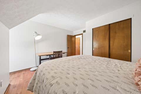 Tiny photo for 261 Northigh Drive, Worthington, OH 43085 (MLS # 226032114)