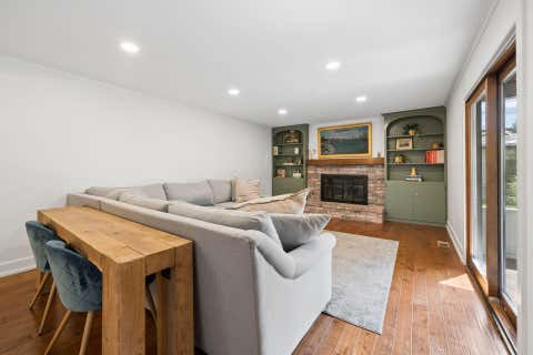 Tiny photo for 261 Northigh Drive, Worthington, OH 43085 (MLS # 226032114)