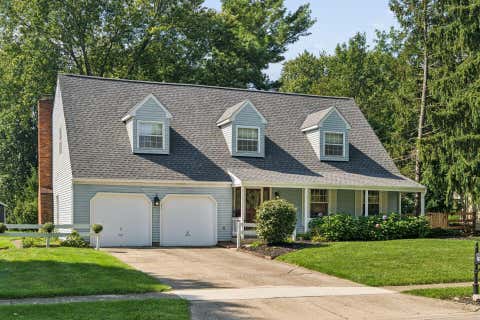 Tiny photo for 261 Northigh Drive, Worthington, OH 43085 (MLS # 226032114)