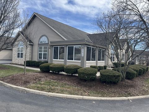 Tiny photo for 5613 Villa Gates Drive 9 #9, Hilliard, OH 43026 (MLS # 226001714)