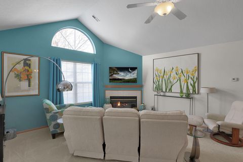 Tiny photo for 5613 Villa Gates Drive 9 #9, Hilliard, OH 43026 (MLS # 226001714)